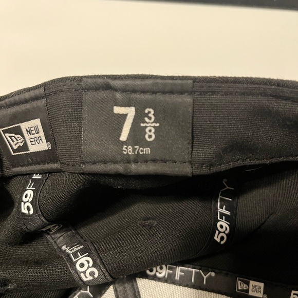 Chicago White Sox MLB New Era Fitted Cap Baseball Hat - Picture 5 of 5